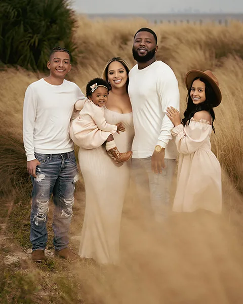Tampa outdoor family portraits